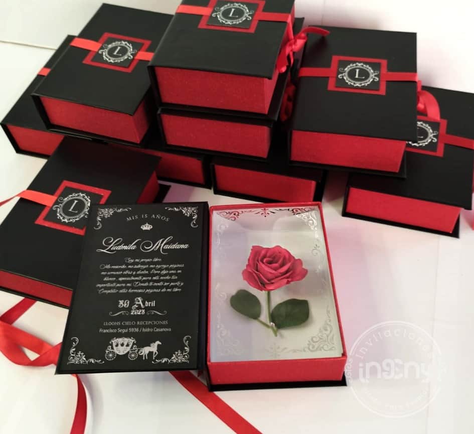 Invitacion Caja Rosa